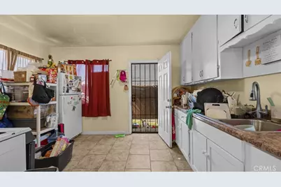 10718 Owens Way, El Monte, CA 91733 - Photo 9