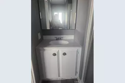 1700 State #13, Hemet, CA 92543 - Photo 7