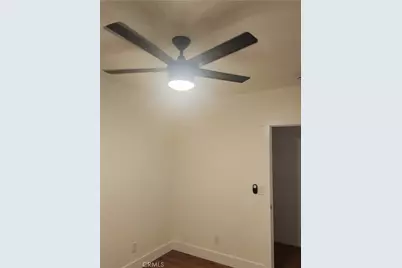 939 E 88th Pl., Los Angeles, CA 90002 - Photo 5