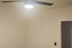 939 E 88th Pl, Los Angeles, CA 90002 - Photo 5