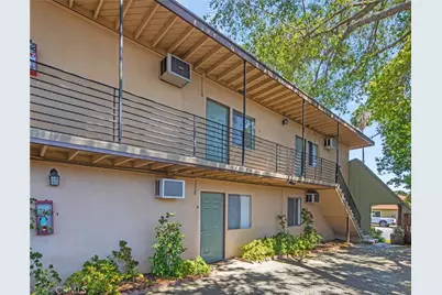 729 W Foothill Boulevard, Monrovia, CA 91016 - Photo 35