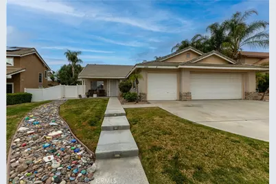 32009 Bourges, Lake Elsinore, CA 92530 - Photo 1