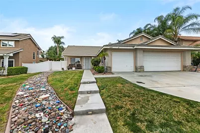 32009 Bourges, Lake Elsinore, CA 92530 - Photo 7