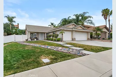 32009 Bourges, Lake Elsinore, CA 92530 - Photo 9