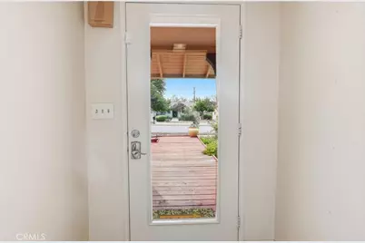 641 Ridgefield, Claremont, CA 91711 - Photo 3