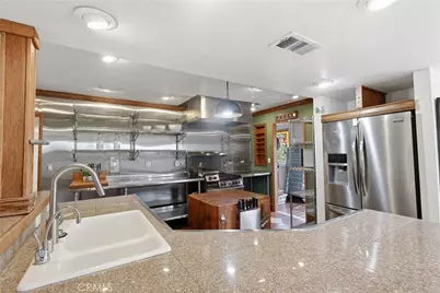 641 Ridgefield, Claremont, CA 91711 - Photo 11