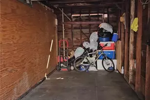 2546 S Bronson, Los Angeles, CA 90018 - Photo 19