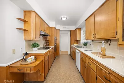 1526 Lynoak Dr, Claremont, CA 91711 - Photo 13