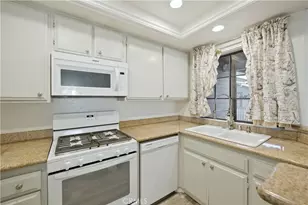 1774 Shady Oaks Ct, Azusa, CA 91702 - Photo 9