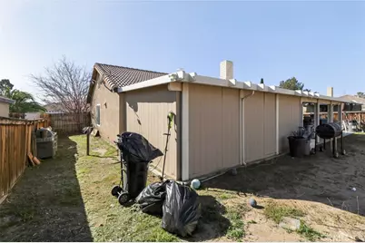 11184 Villa, Adelanto, CA 92301 - Photo 13