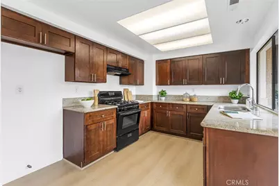 22 Mesquite Place, Phillips Ranch, CA 91766 - Photo 17