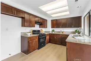 22 Mesquite Pl, Phillips Ranch, CA 91766 - Photo 17