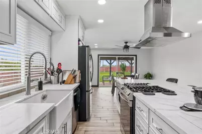 2183 Applegate, Corona, CA 92882 - Photo 7