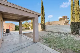 14106 Gray, Victorville, CA 92394 - Photo 23