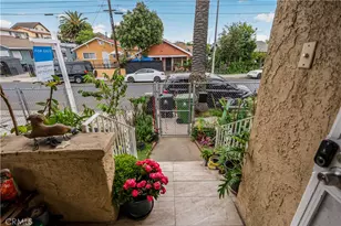 953 Hollins, Los Angeles, CA 90023 - Photo 11