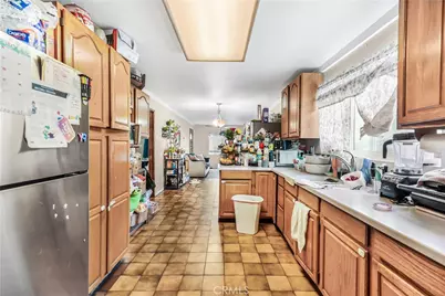 953 Hollins, Los Angeles, CA 90023 - Photo 13