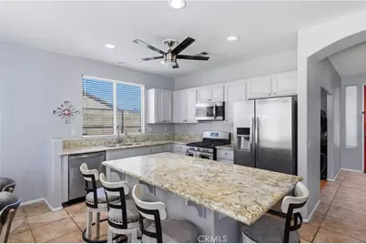 15576 War Arrow, Victorville, CA 92394 - Photo 11