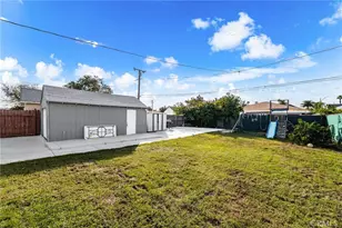 8868 Juniper Ave, Fontana, CA 92335 - Photo 21