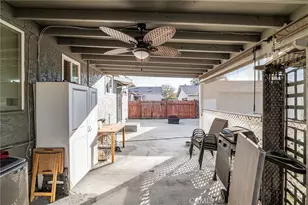 8868 Juniper Ave, Fontana, CA 92335 - Photo 25