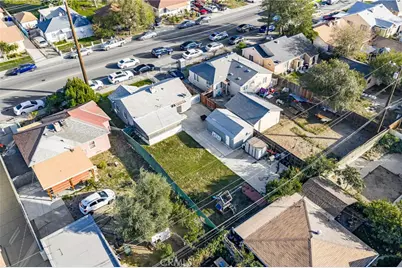 8868 Juniper Avenue, Fontana, CA 92335 - Photo 31