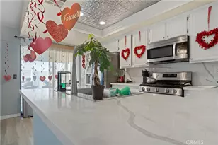 15634 Via Cartagena, Hesperia, CA 92345 - Photo 11