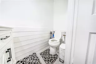 17102 Whispering Brook, Riverside, CA 92503 - Photo 33