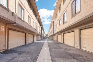 1925 E Huntington Dr, Duarte, CA 91010 - Photo 41