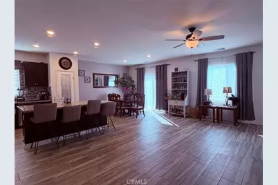 11592 Miranda, Adelanto, CA 92301 - Photo 7