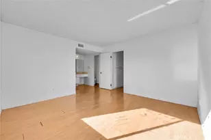 1077 Santo Antonio Dr, Colton, CA 92324 - Photo 17