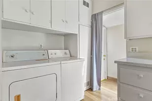 2038 Oakwood St, Pasadena, CA 91104 - Photo 15