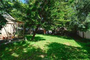 2038 Oakwood St, Pasadena, CA 91104 - Photo 31