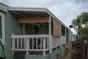 80 E Dawes, Perris, CA 92571 - Photo 23