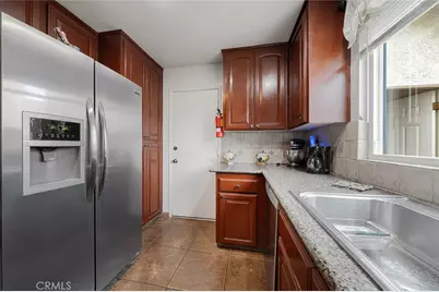 15465 Raymond Avenue, Fontana, CA 92336 - Photo 3