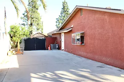 7470 Ginger, Fontana, CA 92336 - Photo 17