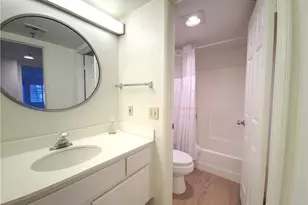 5728 Oak Bend Ln, Oak Park, CA 91377 - Photo 13