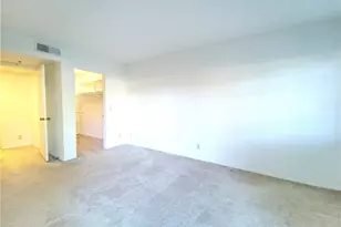 5728 Oak Bend Ln, Oak Park, CA 91377 - Photo 17