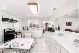 911 E La Verne, Pomona, CA 91767 - Photo 11