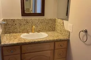 5143 Bakman, North Hollywood, CA 91601 - Photo 9