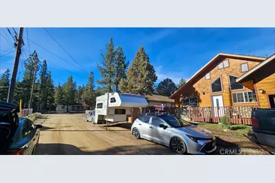 969 Hemlock, Big Bear City, CA 92314 - Photo 5