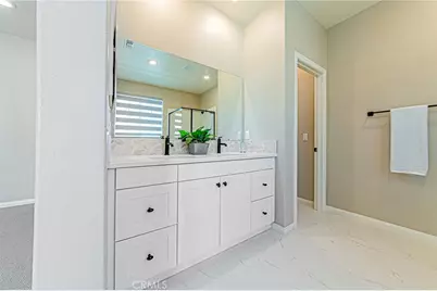 1705 Almond Tree Place, Upland, CA 91784 - Photo 19