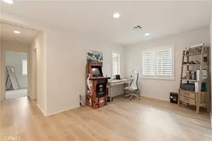 7194 Crescrendo Ln, Fontana, CA 92336 - Photo 21