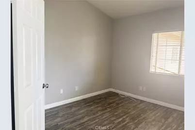 8910 Glenwood, Hesperia, CA 92344 - Photo 37