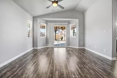 8910 Glenwood, Hesperia, CA 92344 - Photo 31