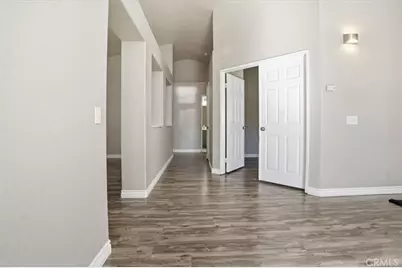 8910 Glenwood, Hesperia, CA 92344 - Photo 9