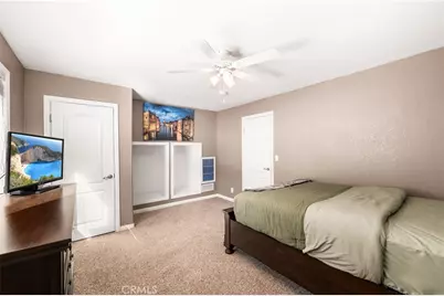 2400 E Canyon Drive, Wrightwood, CA 92397 - Photo 19