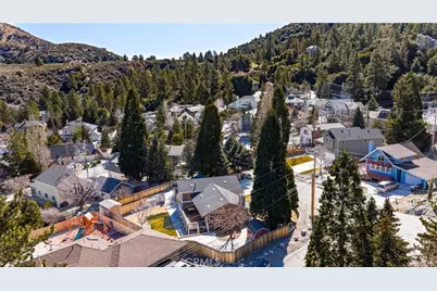 2400 E Canyon Drive, Wrightwood, CA 92397 - Photo 43
