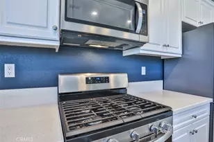 41037 Chambord Dr, Lake Elsinore, CA 92532 - Photo 15