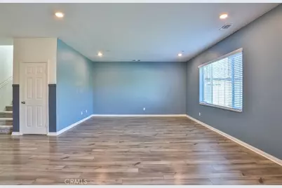 41037 Chambord Drive, Lake Elsinore, CA 92532 - Photo 11