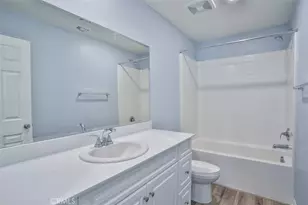 41037 Chambord Dr, Lake Elsinore, CA 92532 - Photo 35