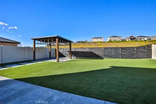 41037 Chambord Dr, Lake Elsinore, CA 92532 - Photo 43